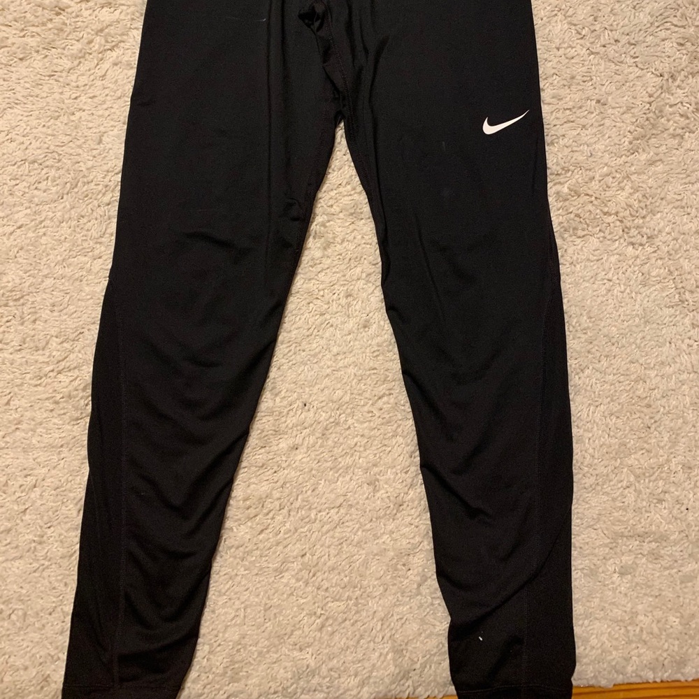 Nike pro athletic leggings